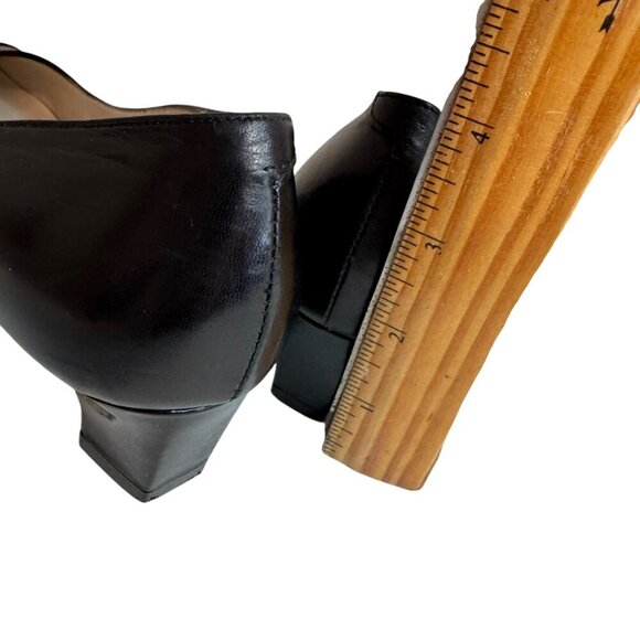 Bruno Magli Black Leather pumps Size 6 Made in Italy Classic Dress Shoes - Picture 3 of 8